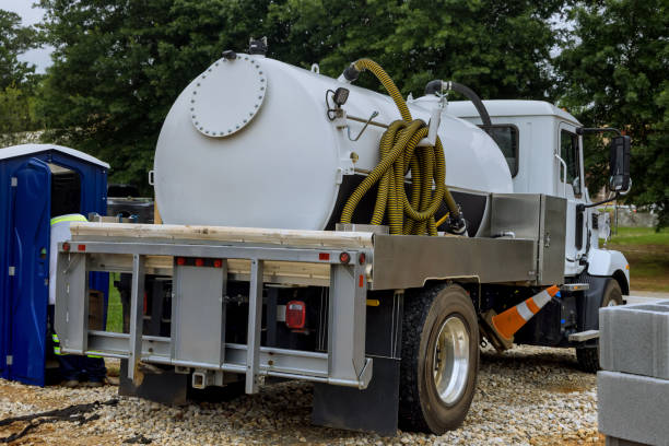 Best Affordable portable toilet rental  in Dwight, IL
